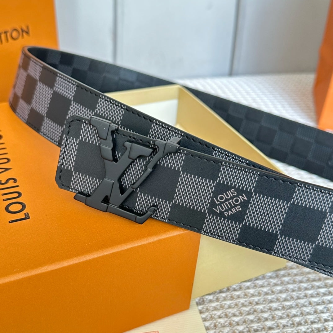 LOUIS VUITTON LV 25S BELT 40 MM IN BLACK MIX GREY CALFSKIN 593221